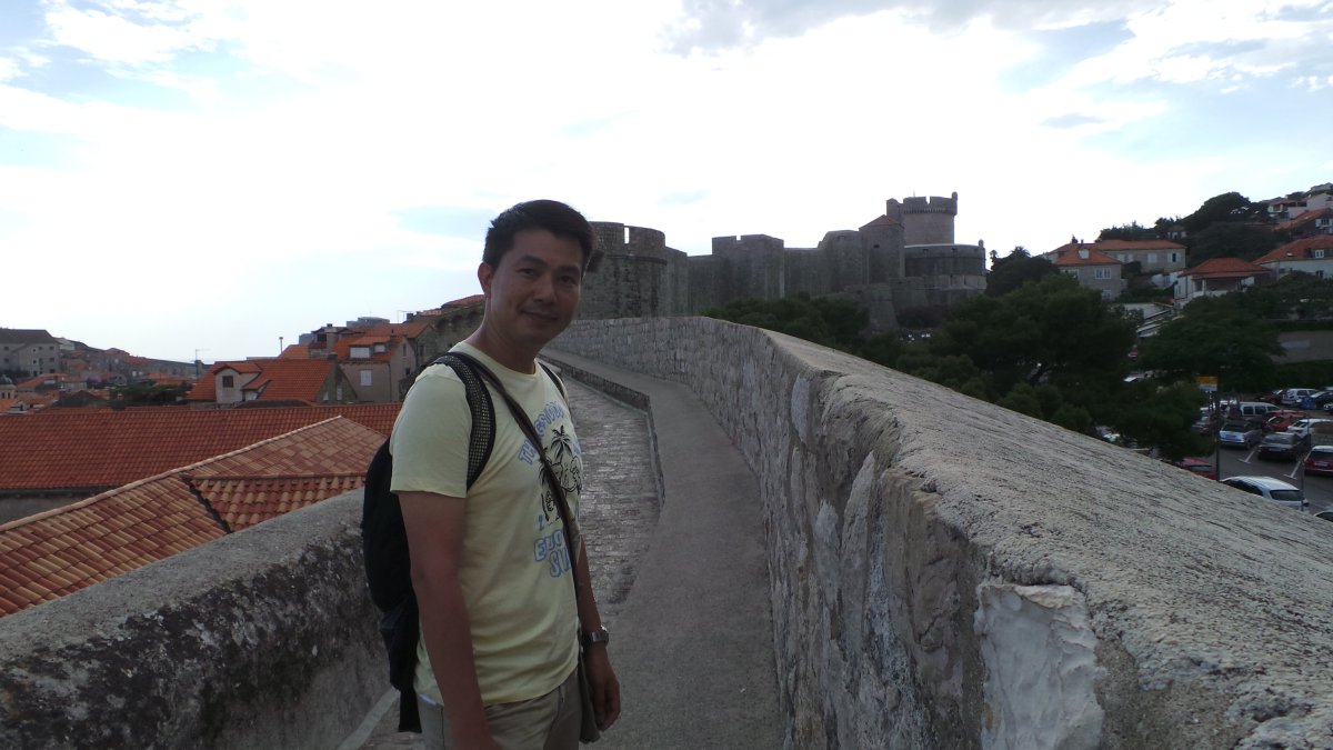 City Wall Walk09